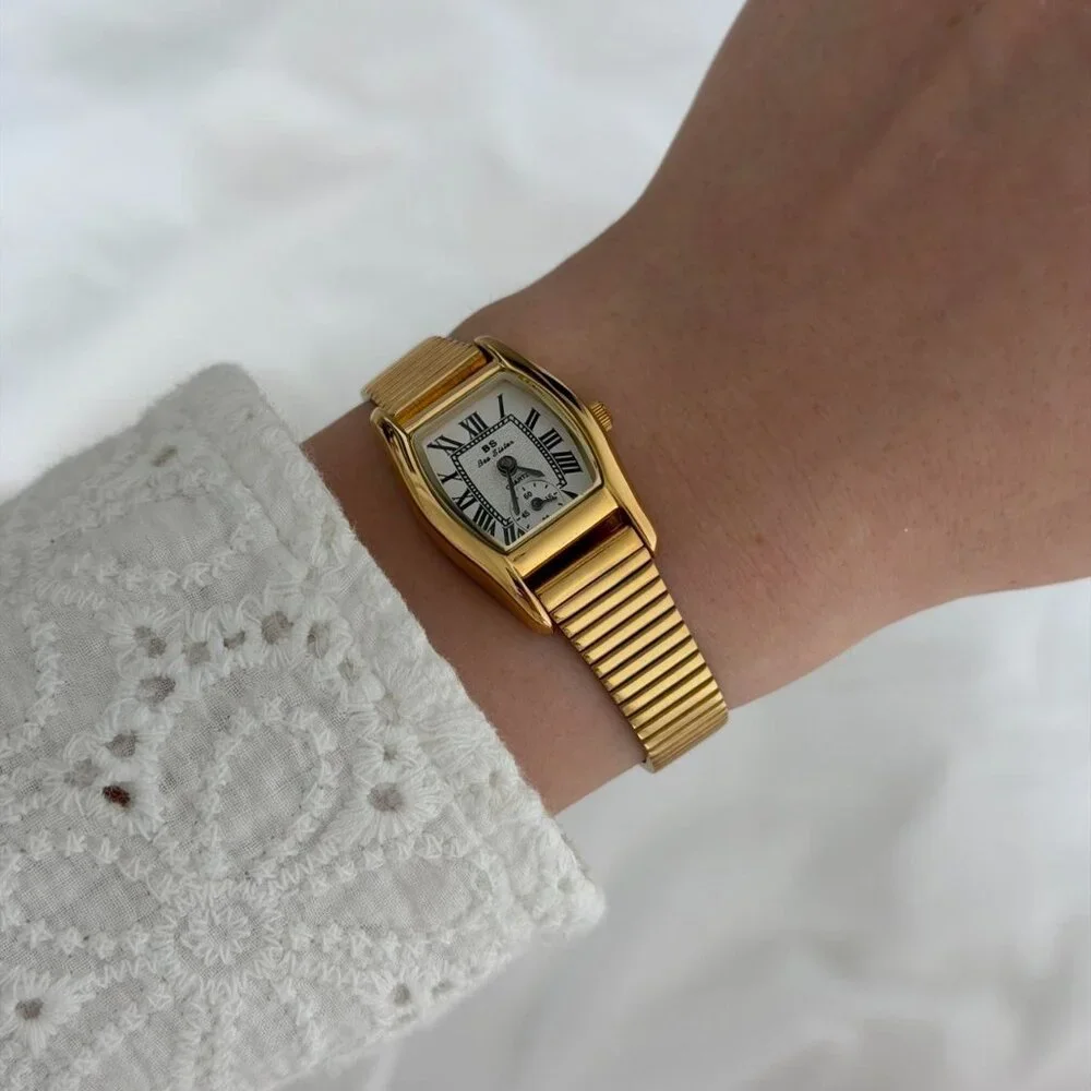 SKU:0482 gold‎ white mini watch vintage vibe+in a gift bag fit any hand size